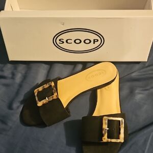 Black Women's Slide Sandals